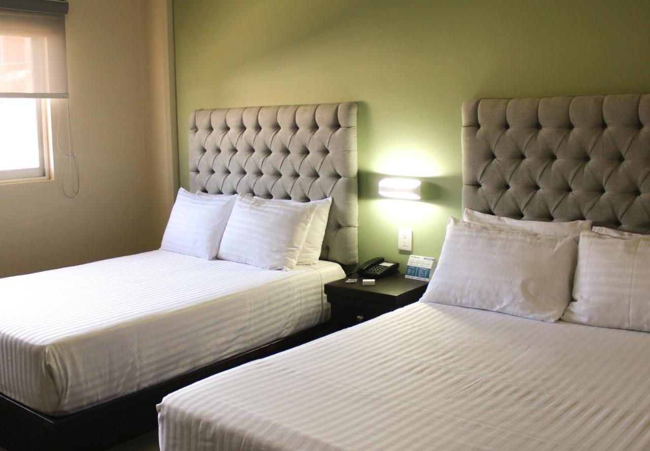Hotel Mirage La Piedad Экстерьер фото